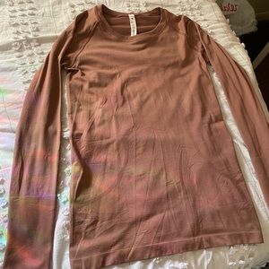 Lululemon long sleeve swiftly tech